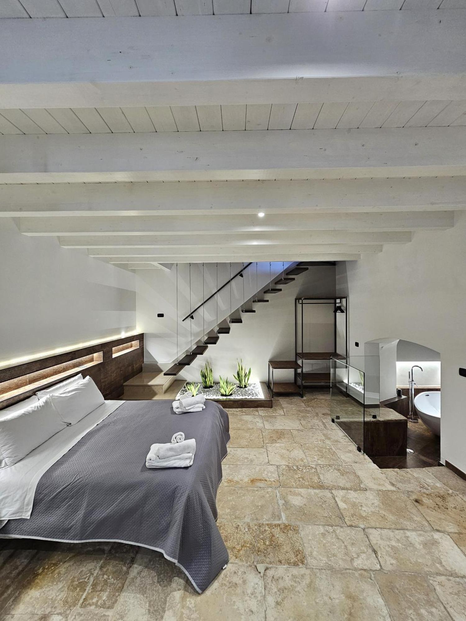 Binario1 Rooms Barletta Exterior photo